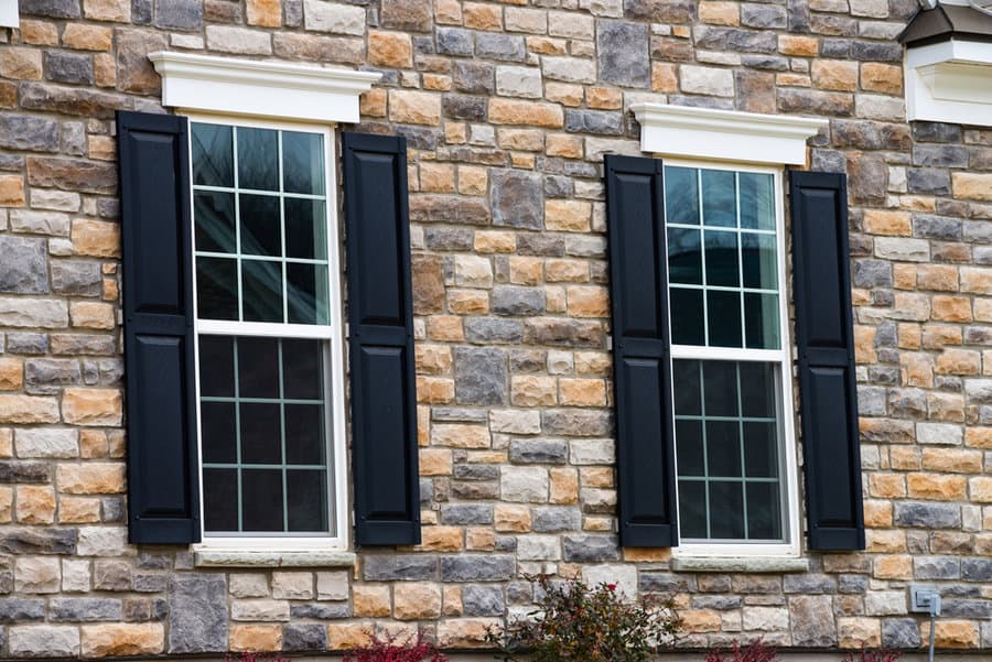 Crown window trim