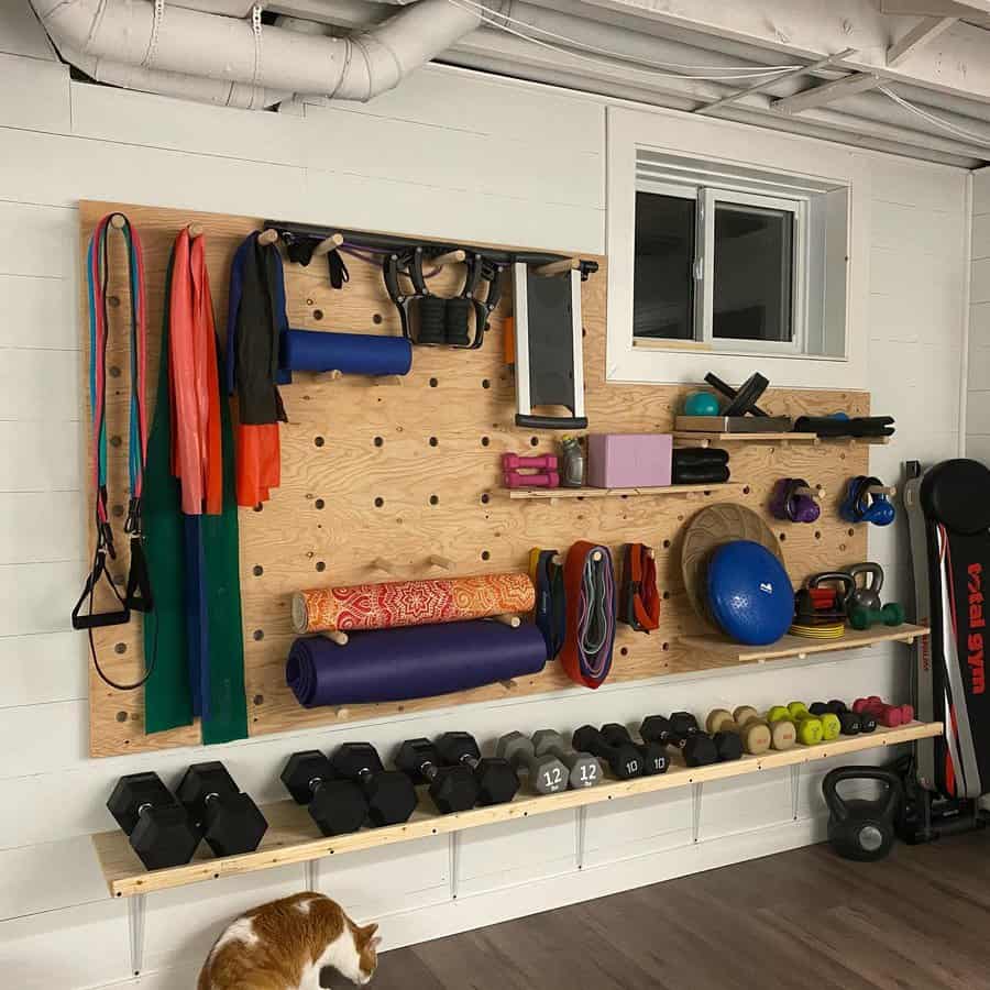 Gym peg board 