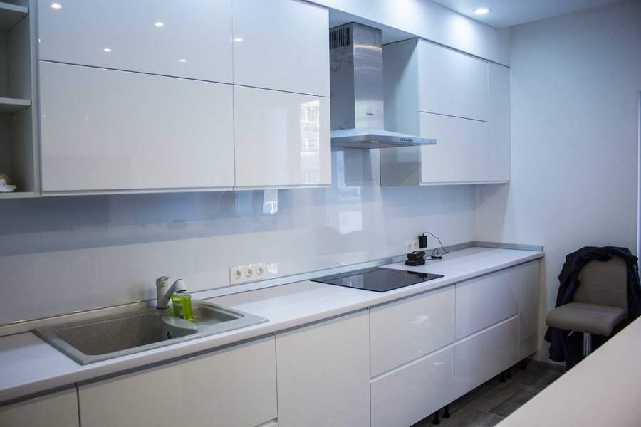 Modern high gloss white cabinets