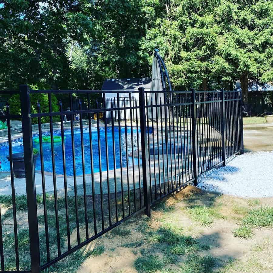Metal pool fence