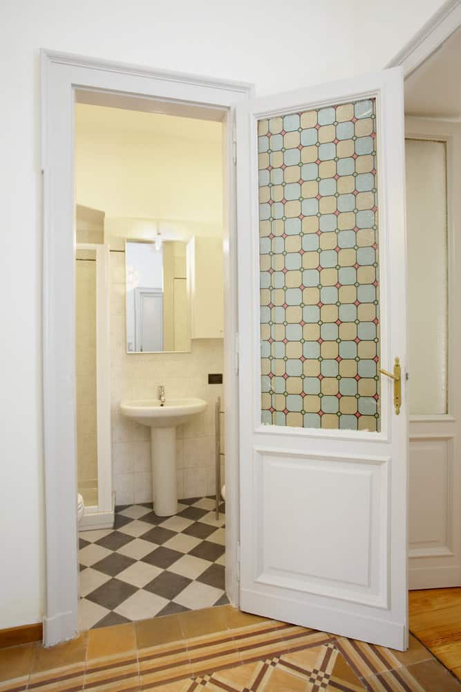 Minimalist Bathroom Door Ideas 7 Bathroom door with stained glass
