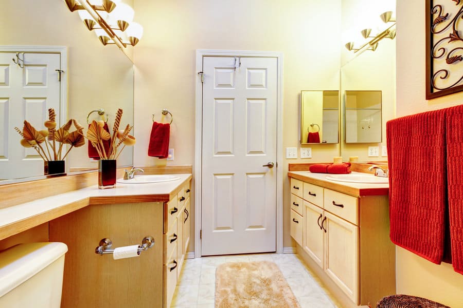 Minimalist Bathroom Door Ideas 8 White bathroom door