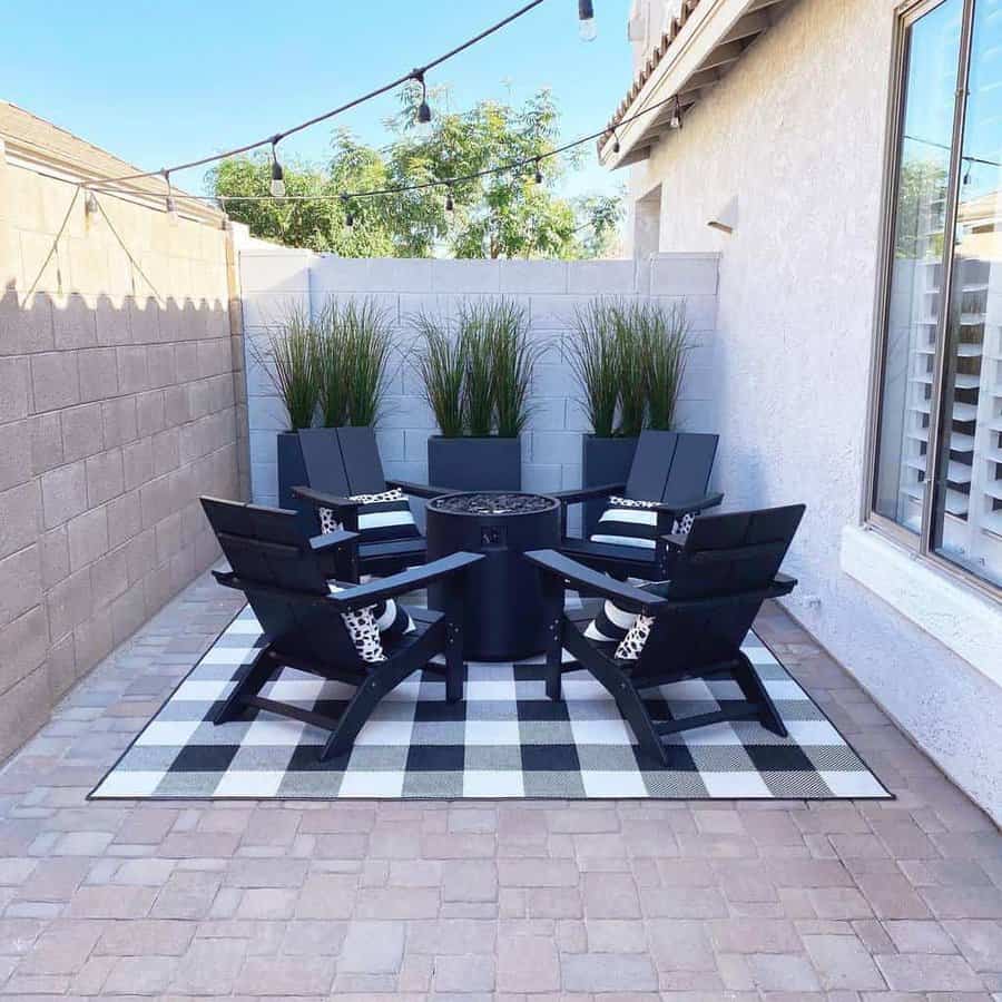 Patio fire pit